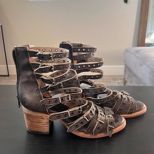 FREEBIRD Casandra - Black size 8